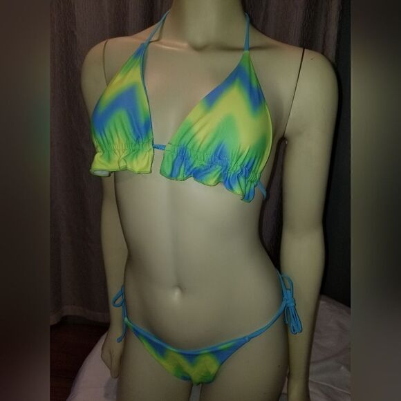 Tie Dye Halter Ruffled Bikini Female Micro Swimsuit 3pc new - Picture 12 of 15